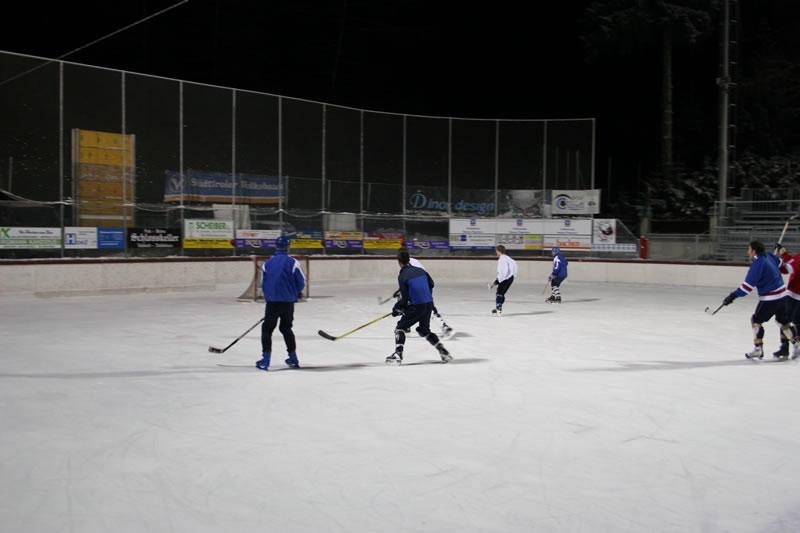 gal/Eishockeyspiel in Toblach/2008-02-02 SVR Eishockey 100.jpg